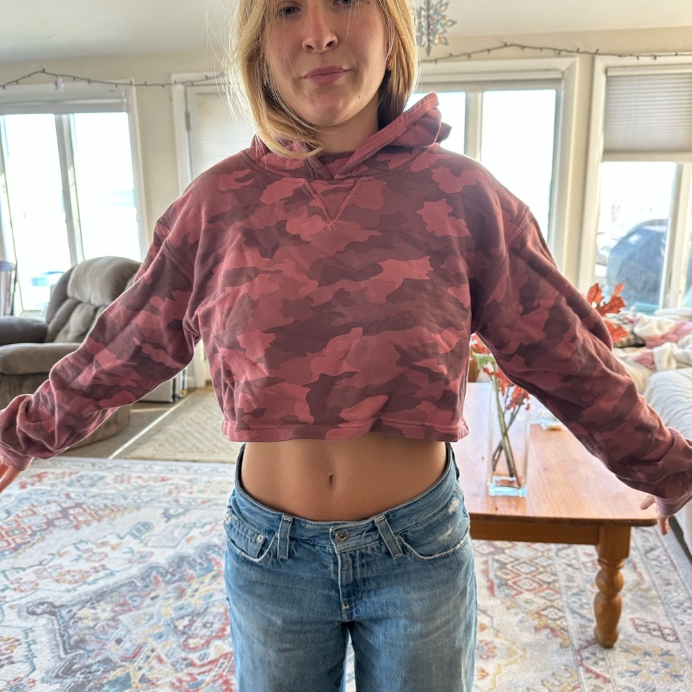 lululemon athletica Rose Camo Cropped Hoodie